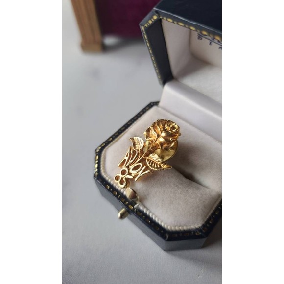 Vintage Gold Avon '85 Rose Pin - Picture 4 of 10